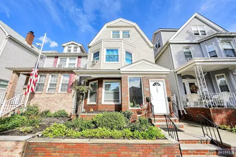 107 Davis Ave, Harrison, NJ 07029 photo 1