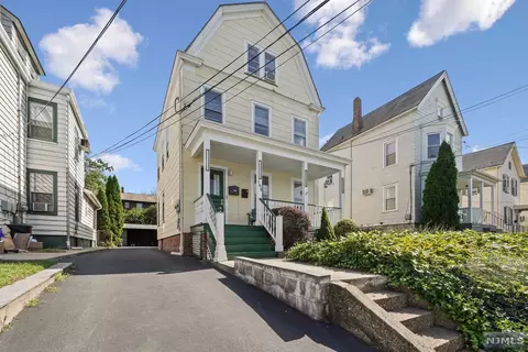 165 Walnut St, Bloomfield, NJ 07003 photo 1