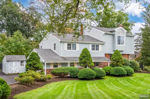 57 Windsor Dr, Montville Township, NJ 07058 photo 1