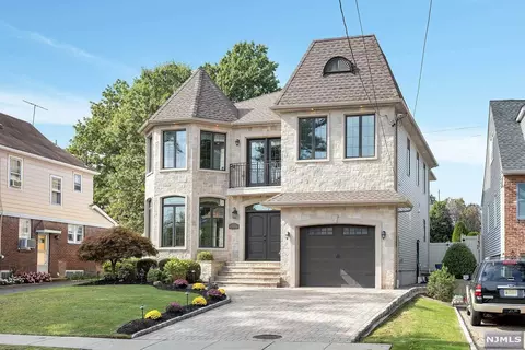 31 Ridge Rd, Nutley, NJ 07110 photo 1