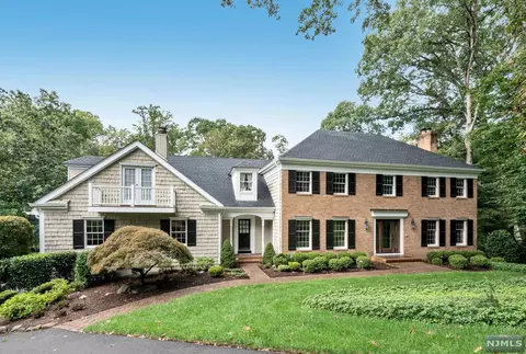 19 Rustic Rd, Saddle River, NJ 07458 photo 1