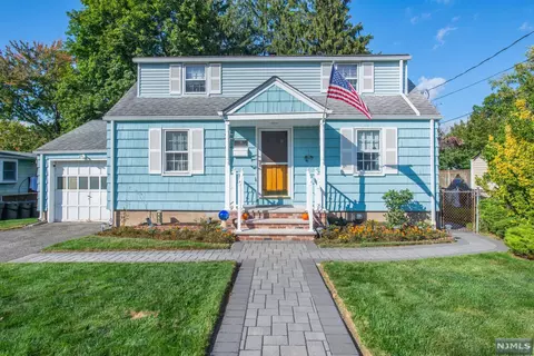 51 Van Duyne Ave, Wayne, NJ 07470 photo 1