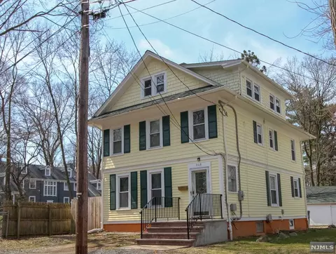 948 Pine St, Plainfield, NJ 07060 photo 1