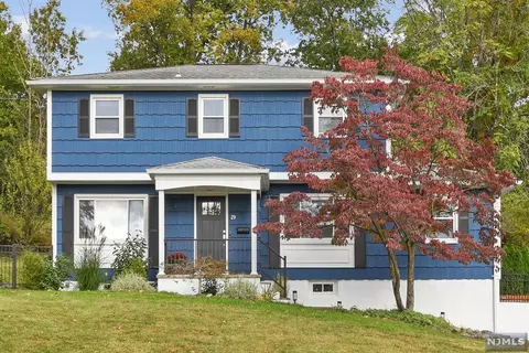 29 Whipple Rd, Wayne, NJ 07470 photo 1