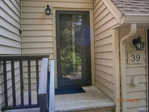 39 Ralph St, Wayne, NJ 07470 photo 1