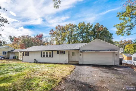 691 Forest Ave, Paramus, NJ 07652 photo 1