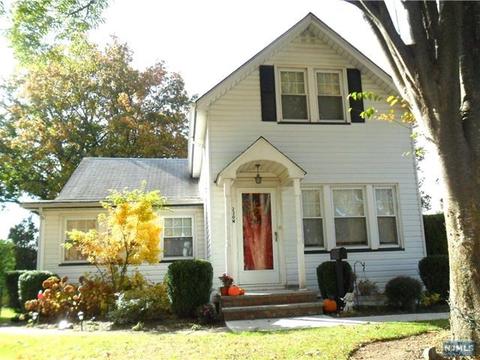 230 W Midland Ave, Paramus, NJ 07652 photo 1