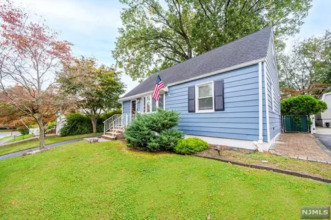 8 Rector Pl, Bloomfield, NJ 07003 photo 1