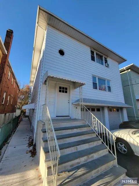 320 Garibaldi Ave, Lodi, NJ 07644 photo 1
