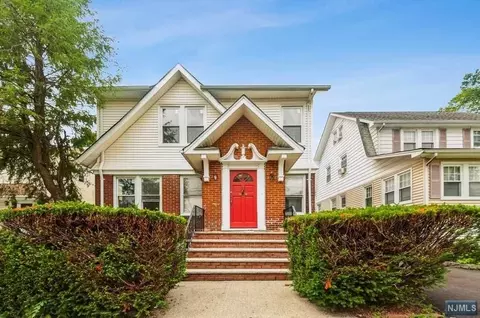 17 Parkview Pl, Passaic, NJ 07055 photo 1