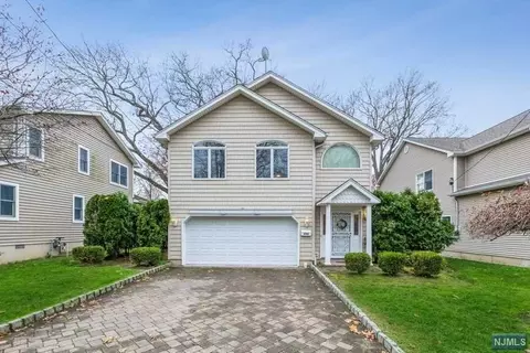 69 5th St # A, Cresskill, NJ 07626 photo 1