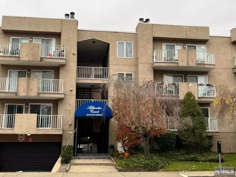 105 State St #1A, Hackensack, NJ 07601 photo 1
