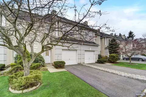 8006 Brittany Dr, Wayne, NJ 07470 photo 1