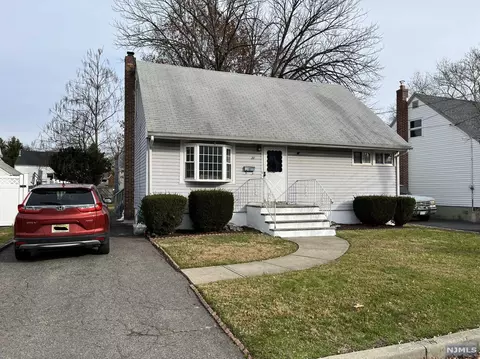 20 Jackson St, Nutley, NJ 07110 photo 1
