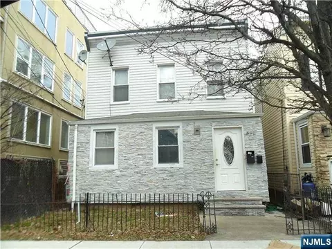 593 Christopher St, Orange, NJ 07050 photo 1