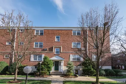 970 Main St #H5, Hackensack, NJ 07601 photo 1