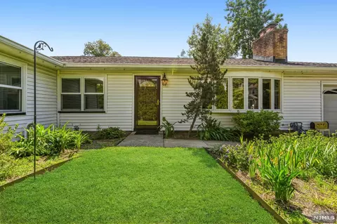 2 Pomander Walk, Nutley, NJ 07110 photo 1