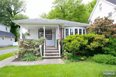 135 Spring Valley Ave, Hackensack, NJ 07601 photo 1