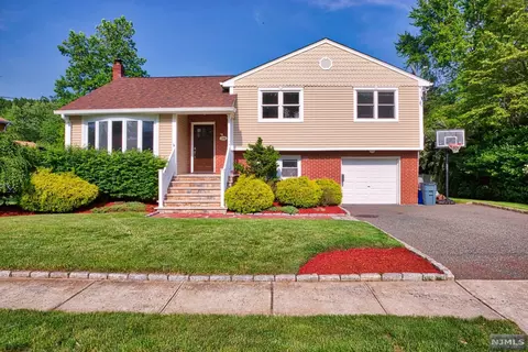 166 12th St, Cresskill, NJ 07626 photo 1