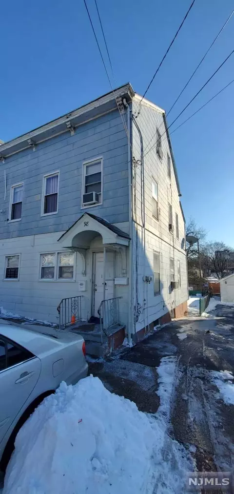 98 Murray Ave, Paterson, NJ 07501