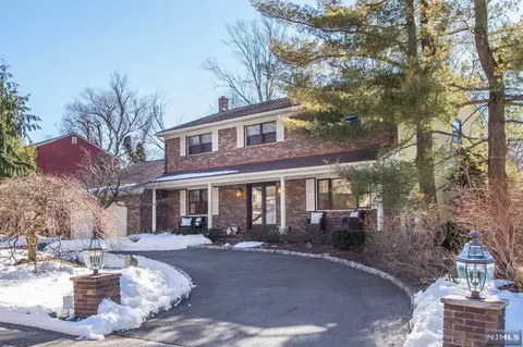 26 Divan Way, Wayne, NJ 07470 photo 1