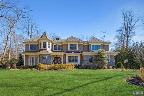 128 Dimmig Rd, Saddle River, NJ 07458 photo 1