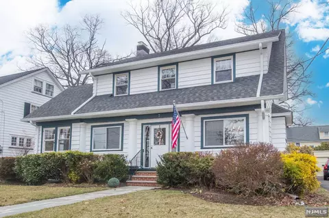 7 Champlain Ter, Montclair, NJ 07042 photo 1