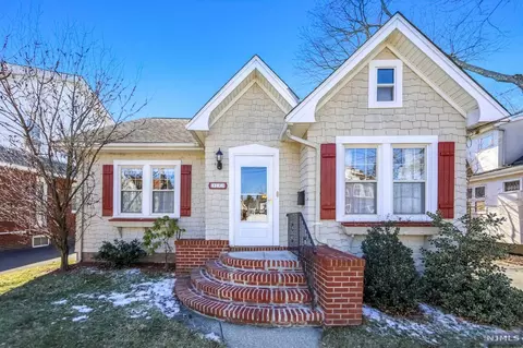 131 Cedar St, Nutley, NJ 07110 photo 1