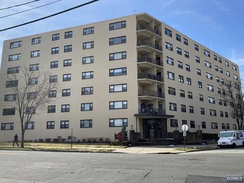 25 Grand Ave #1J, Hackensack, NJ 07601 photo 1