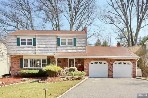 396 Harrison St, Paramus, NJ 07652 photo 1