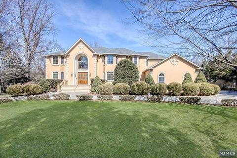 323 E Madison Ave, Cresskill, NJ 07626 photo 1