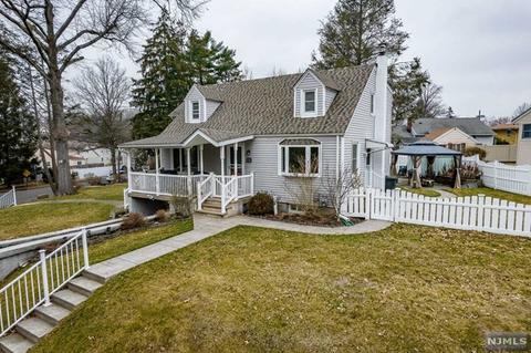23 Lions Head Blvd, Wayne, NJ 07470 photo 1