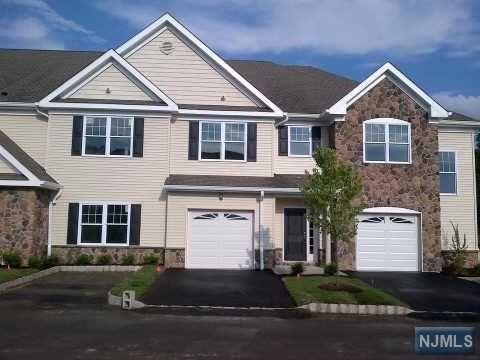 13 Red Oak Ct, Haskell, NJ 07420 photo 1