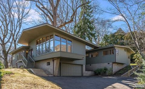2 Wentworth Rd, Summit, NJ 07901 photo 1