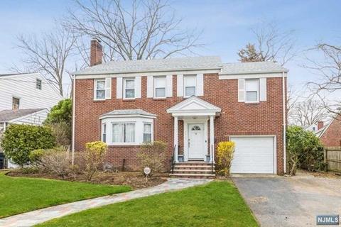 1429 Hudson Rd, Teaneck, NJ 07666 photo 1