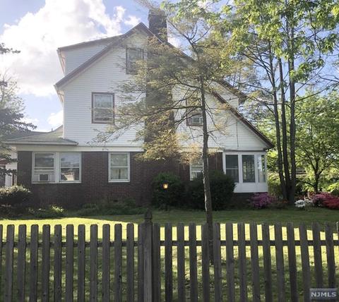 2 Berkeley Pl, Montclair, NJ 07042 photo 1