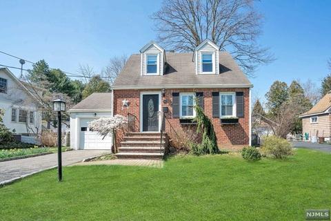65 Maple St, Ramsey, NJ 07446 photo 1