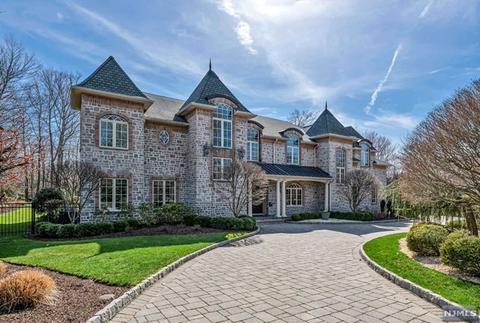 22 Stone Ledge Rd, Saddle River, NJ 07458 photo 1