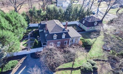 470 Paramus Rd, Paramus, NJ 07652 photo 1
