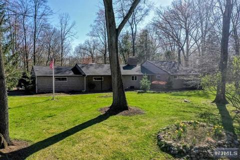 56 Riverview Ter, Saddle River, NJ 07458 photo 1