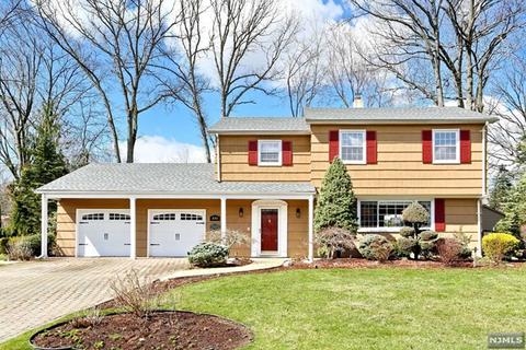 499 Princeton Ter, Paramus, NJ 07652 photo 1
