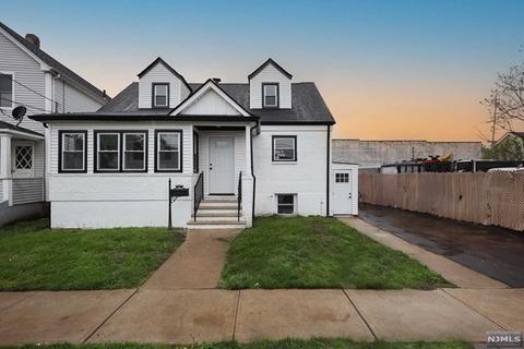 55 Mckinley St, Hackensack, NJ 07601 photo 1