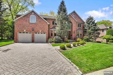 49 Walker Ave, Closter, NJ 07624 photo 1