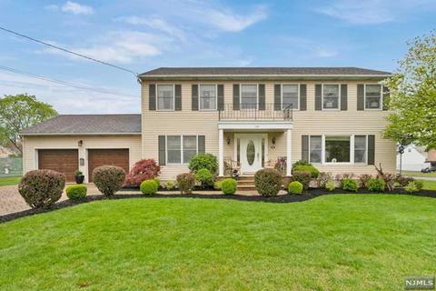 159 Windsor Rd, Paramus, NJ 07652 photo 1