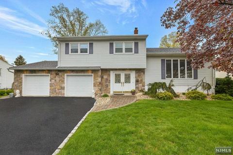 11 Hanover Pl, Wayne, NJ 07470 photo 1