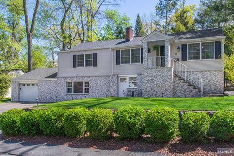 43 Cedarcliffe Dr, Wayne, NJ 07470 photo 1
