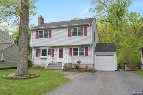35 Hillcrest Dr, Wayne, NJ 07470 photo 1