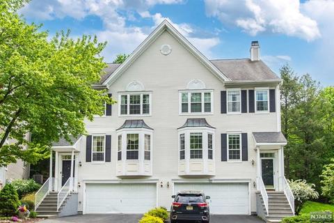 54 Eider Ct, Wayne, NJ 07470 photo 1