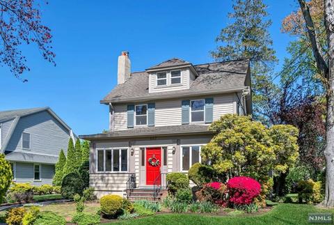 442 3rd St, Oradell, NJ 07649 photo 1