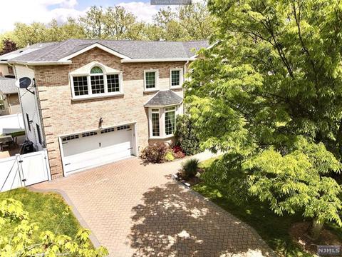 159 Birchwood Rd, Paramus, NJ 07652 photo 1